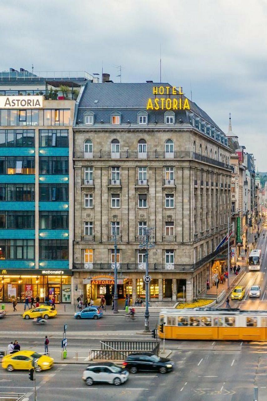 Danubius Hotel Astoria City Center Budapest Exterior photo